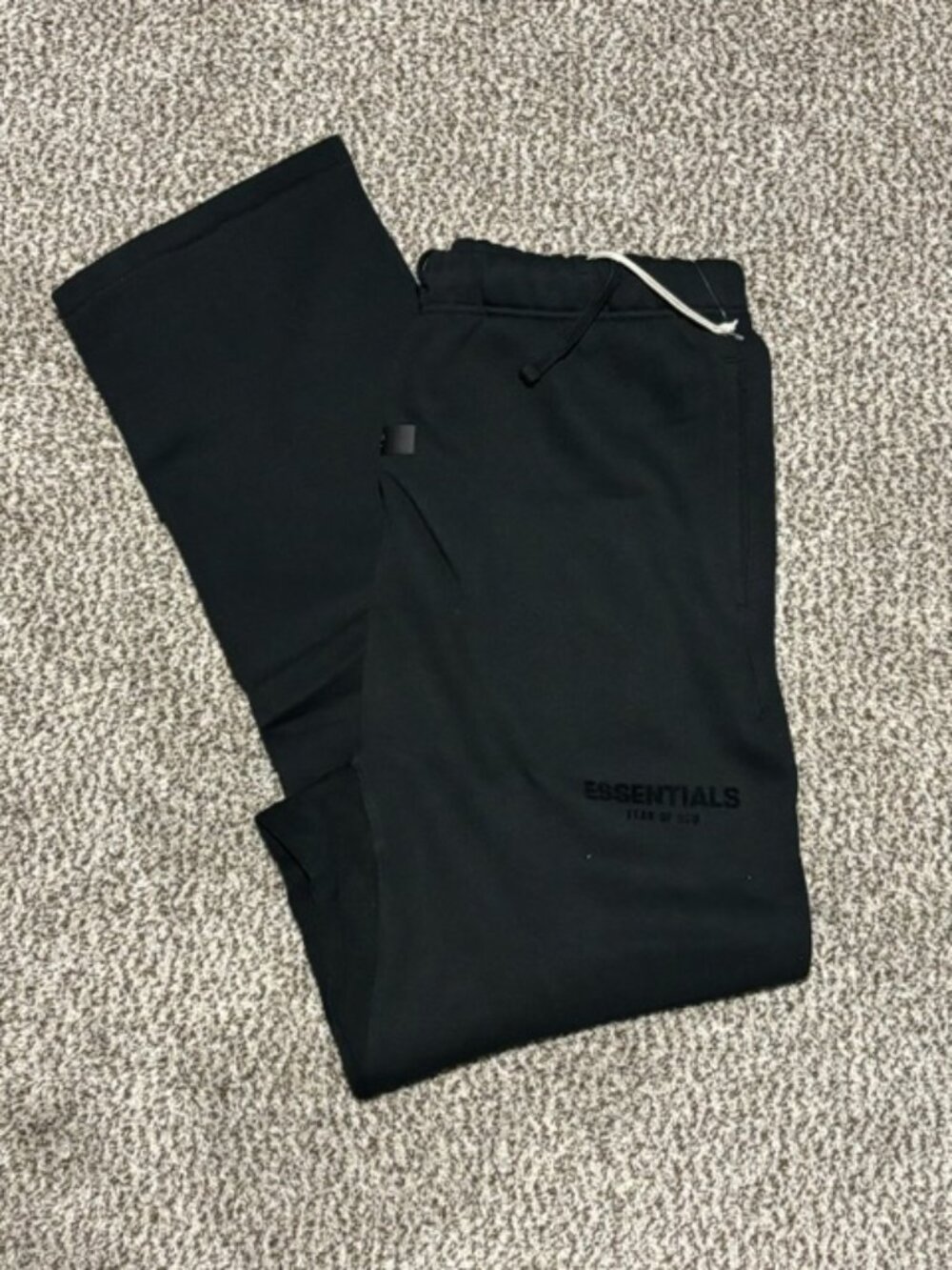 Fear of God Essentials Black Logo Sweatpants Men’s Size Large Drawstring